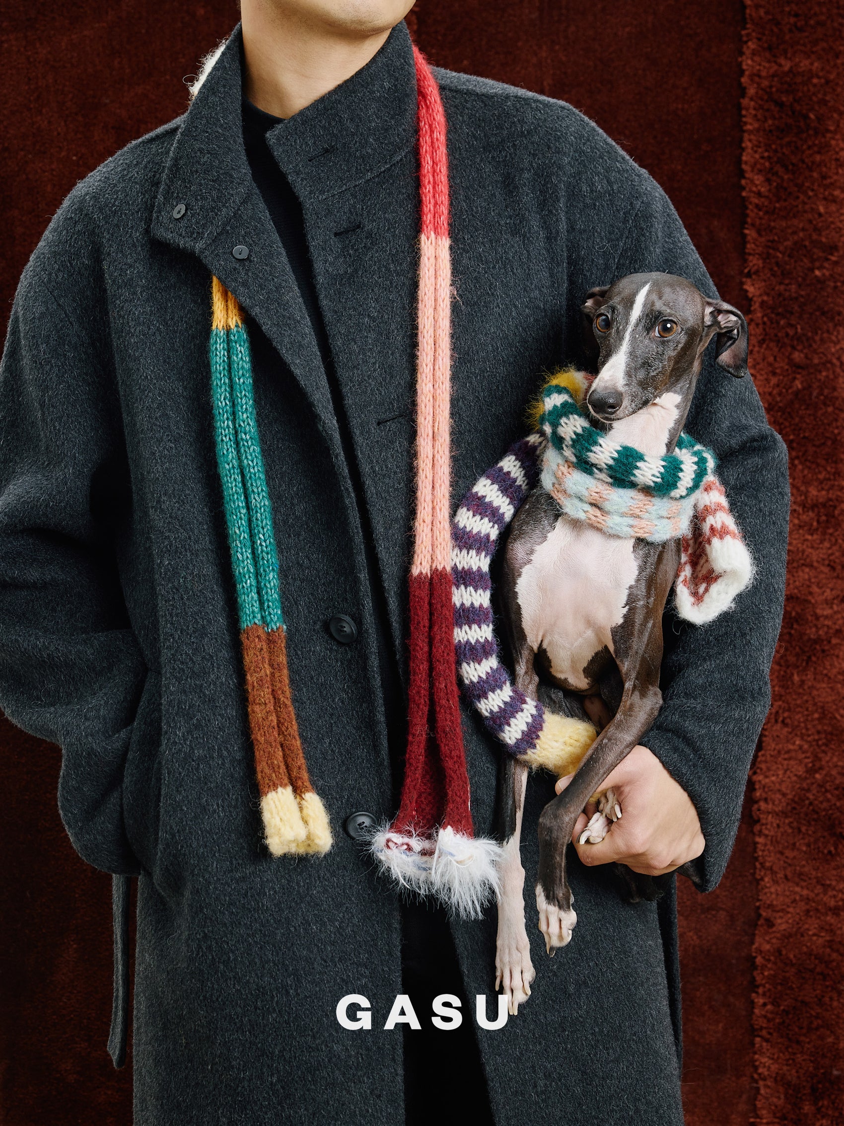 GASU Entourer / [Random Style] Hand-Knitted Mystery Box Scarf