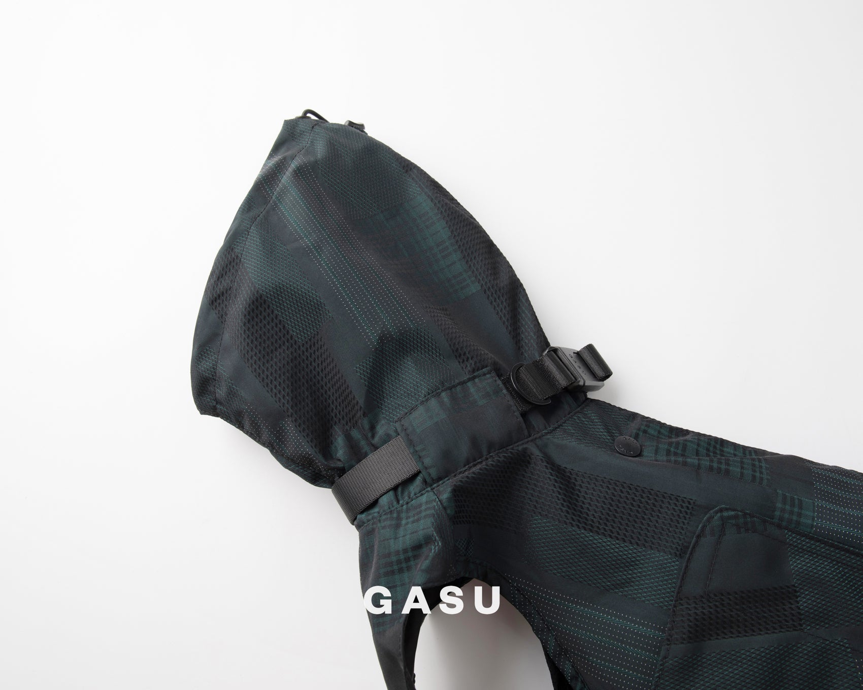 GASU Promener / [Emerald Obsidian] Lightweight Strong Waterproof Raincoat Vest