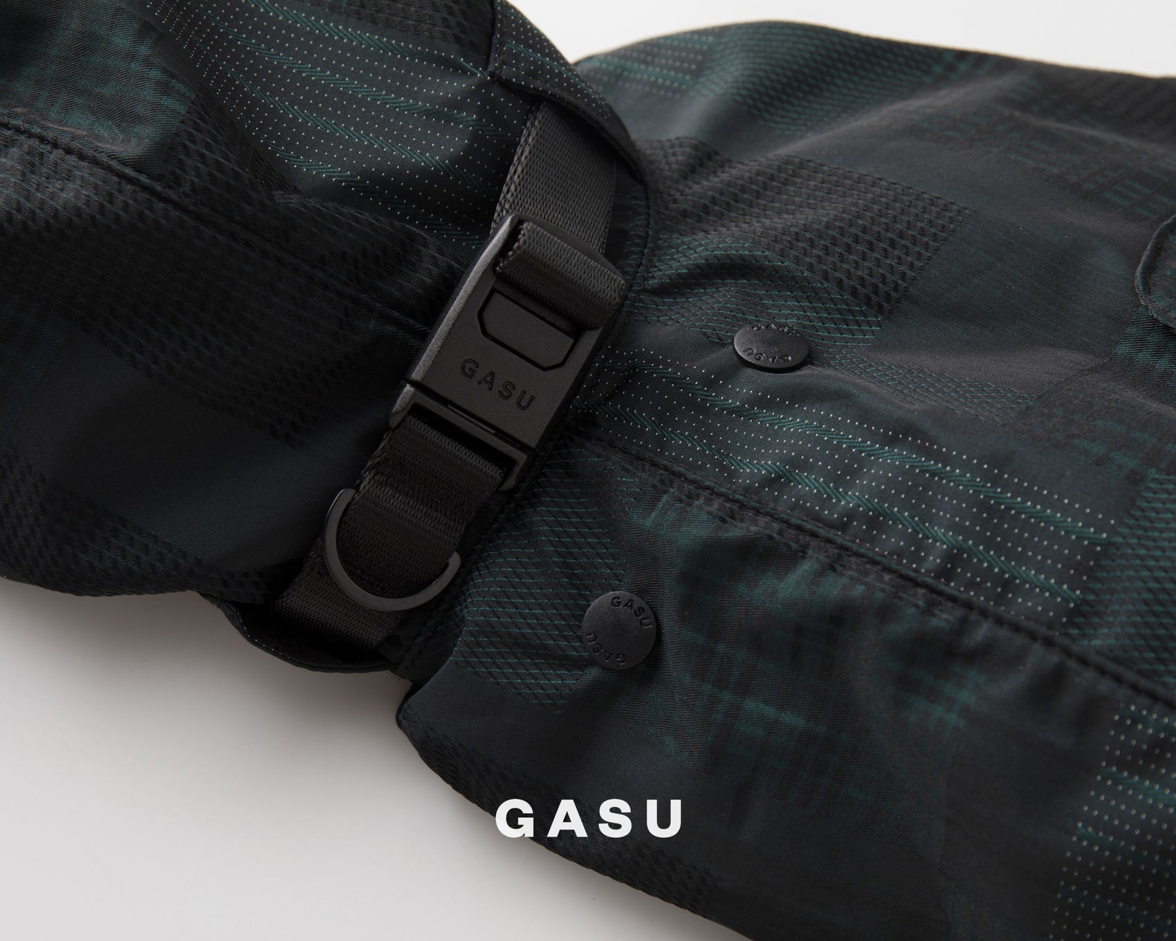 GASU Promener / [Emerald Obsidian] Lightweight Strong Waterproof Raincoat Vest