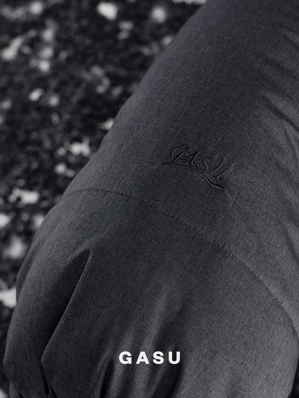GASU Variété / [Midnight Plum] Waterproof Reversible Ultra-Light Padded Vest