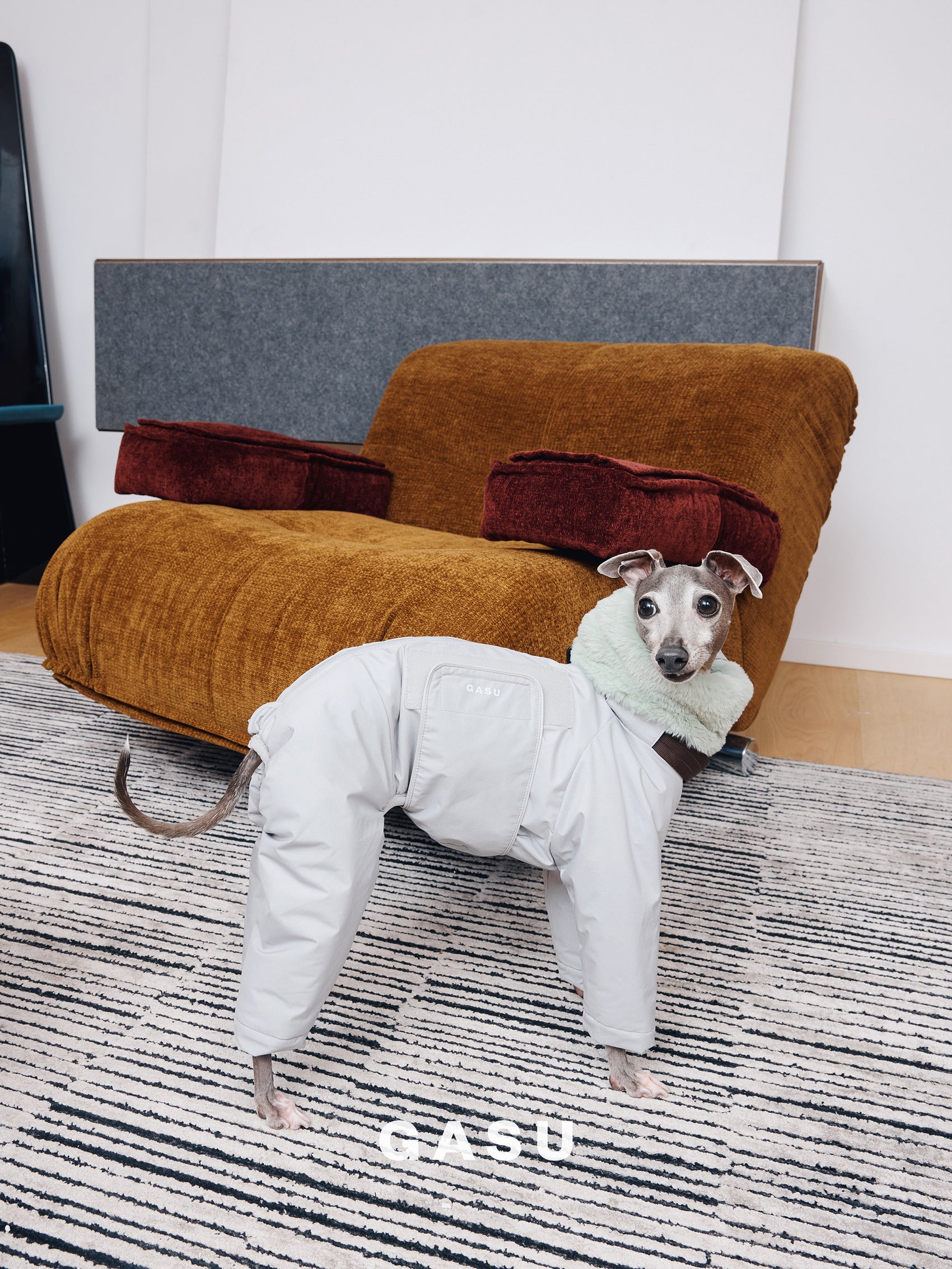 GASU Assembler / [Space Silver] 3M Thinsulate™ Antistatic Down-Feel Ultra-Waterproof Extra-Thick 4-Legged Padded Snowsuit