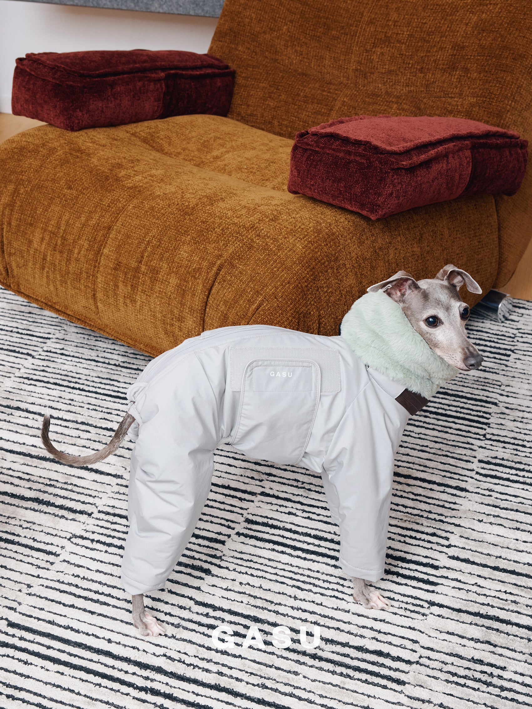 GASU Assembler / [Space Silver] 3M Thinsulate™ Antistatic Down-Feel Ultra-Waterproof Extra-Thick 4-Legged Padded Snowsuit