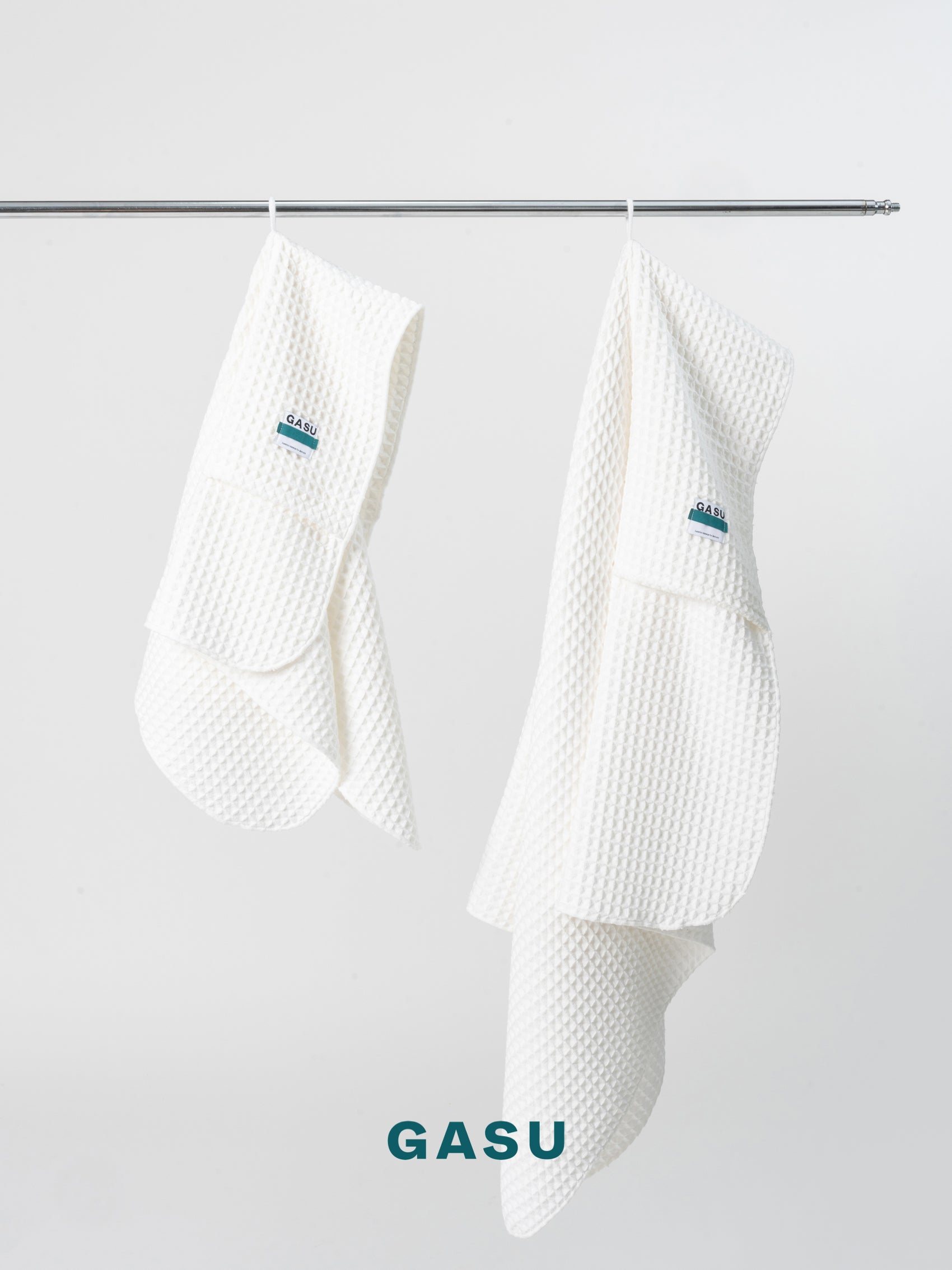 GASU Caresser / [Milk] Pet Bath Towel