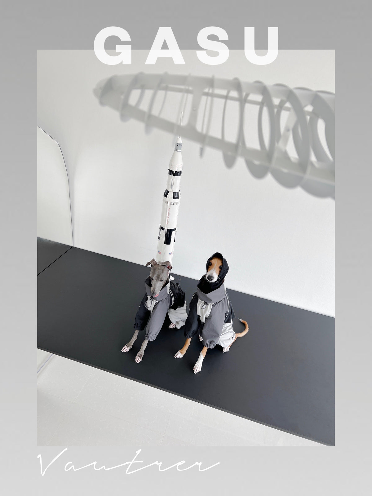 GASU Vautrer / [Coal Grey] Detachable 4-Leg Raincoat / Windbreaker Jacket