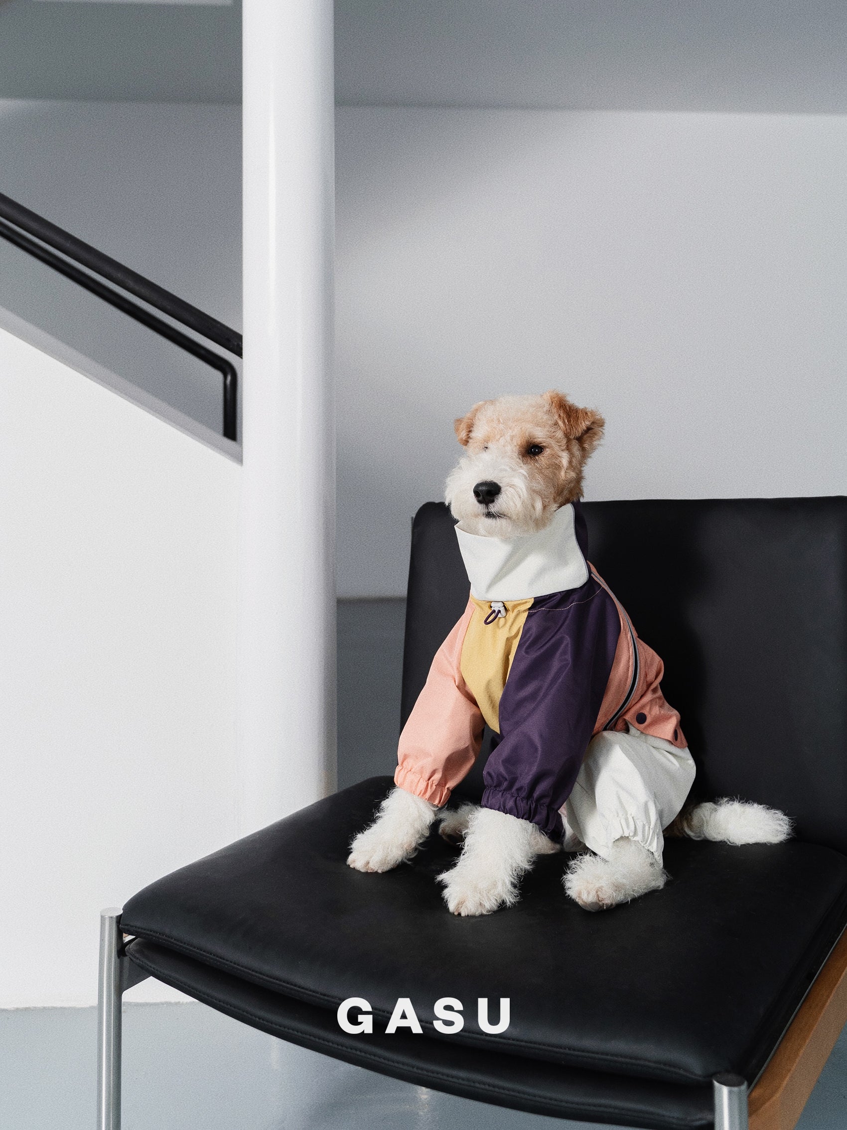 GASU Vautrer / [Peach Khaki] Strong Waterproof Detachable 4-Leg Raincoat / Windbreaker Jacket