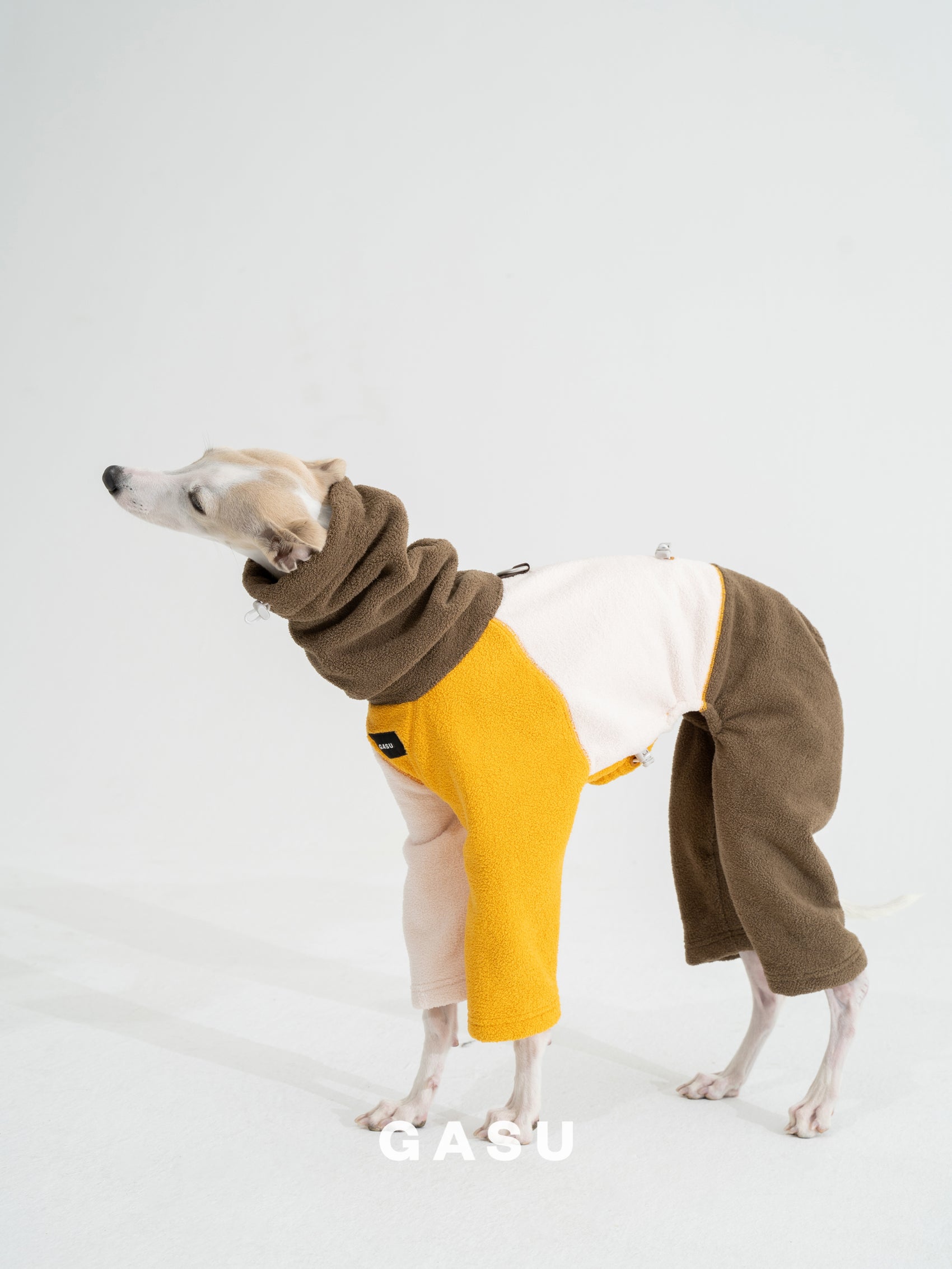 GASU Soleil CAKE JUMPSUIT / [Mango Creme Coffee Cake] Anti-static Fabric Adjustable 4-Leg Fleece Jumpsuit
